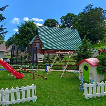 Family Farm Apartments Žabljak Екстериор снимка