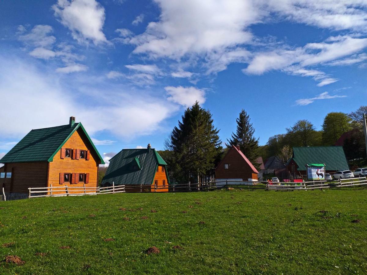 Family Farm Apartments Žabljak Екстериор снимка